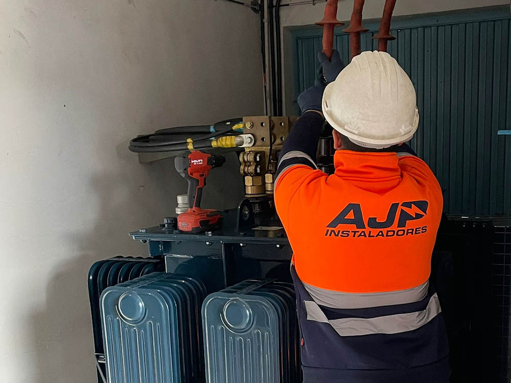 ajp electricidad mantenimiento industrial energias renovables